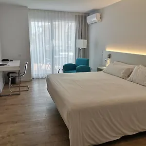 hotel-calella-de-palafrugell.catalonia-hotels.com/